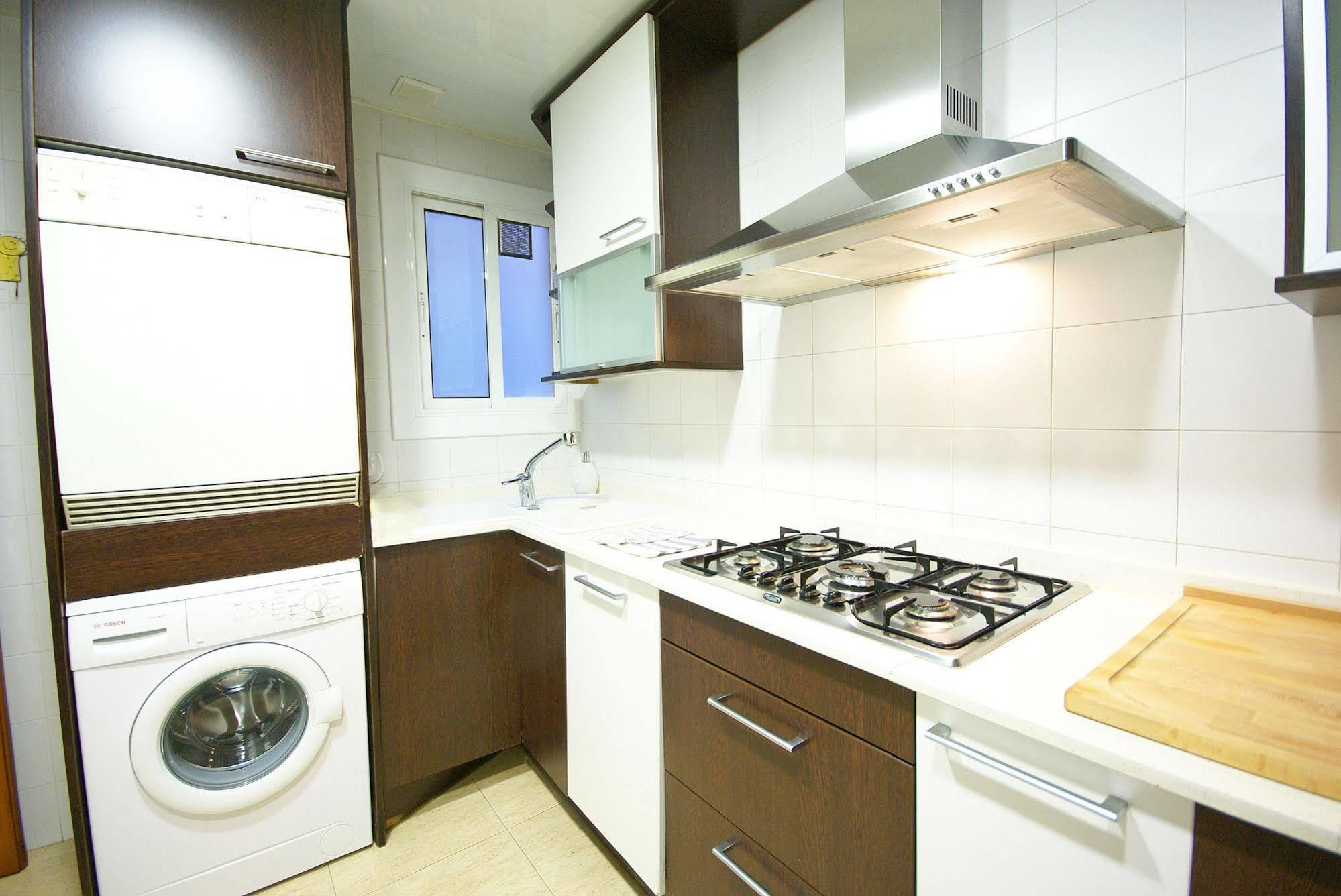 Flateli Aribau Barcelona Exterior foto